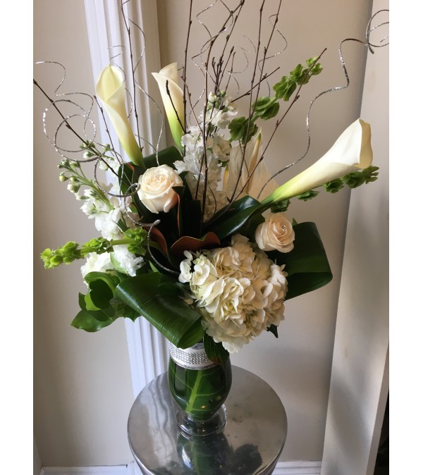 Modern vase arrangement