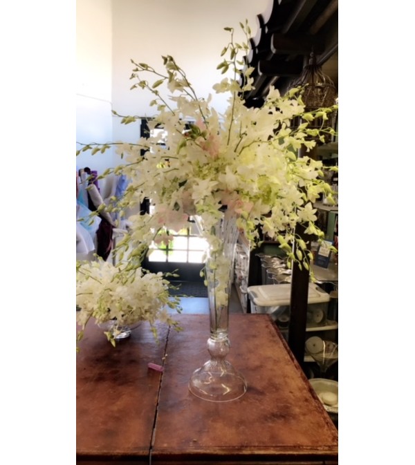 all white dendro with blush pink roses center piece 50