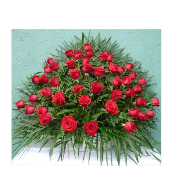 FLOOR WICKER BASKET- ALL RED ROSES