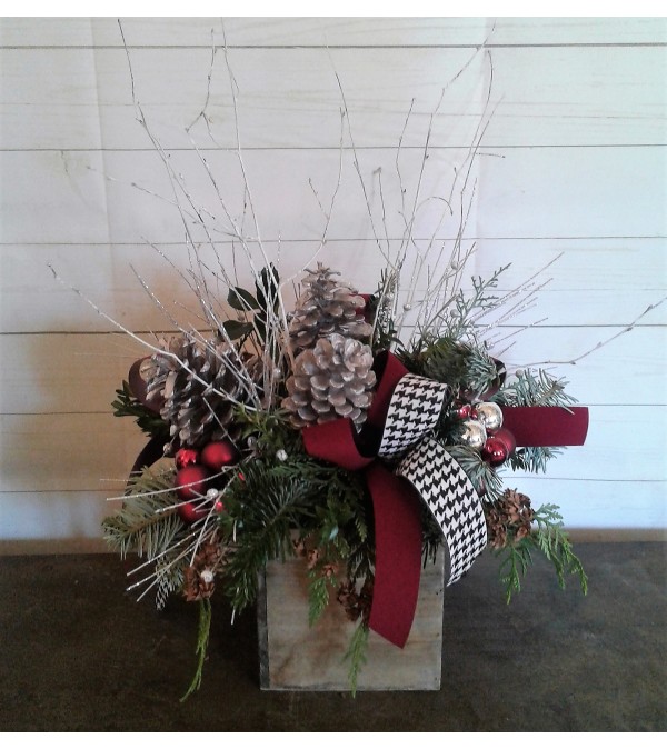 Houndstooth Holiday Box