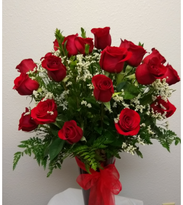 Flowerama 18 Red Rose Vase