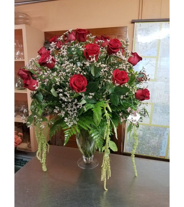 Roses Cascade