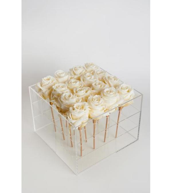Acrylic box 16 Roses