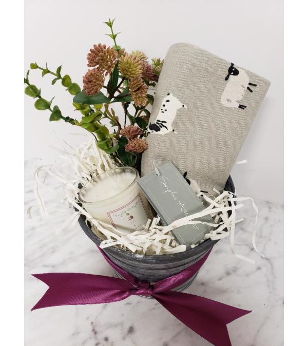 Tea Towel & Candle Gift Tin