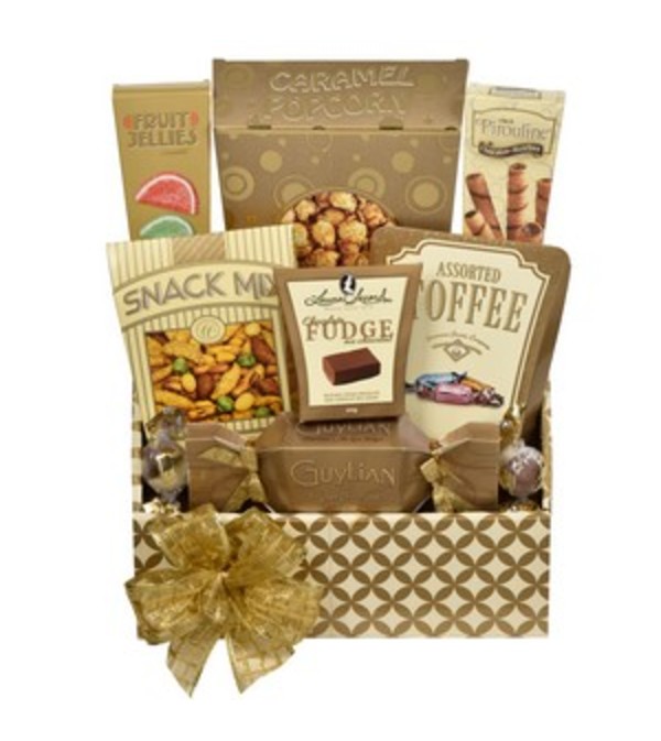 The Gourmet Snacker Basket by Saksco