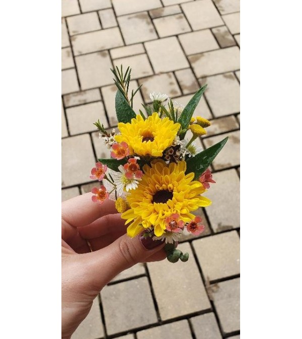 Country Wedding Boutonniere