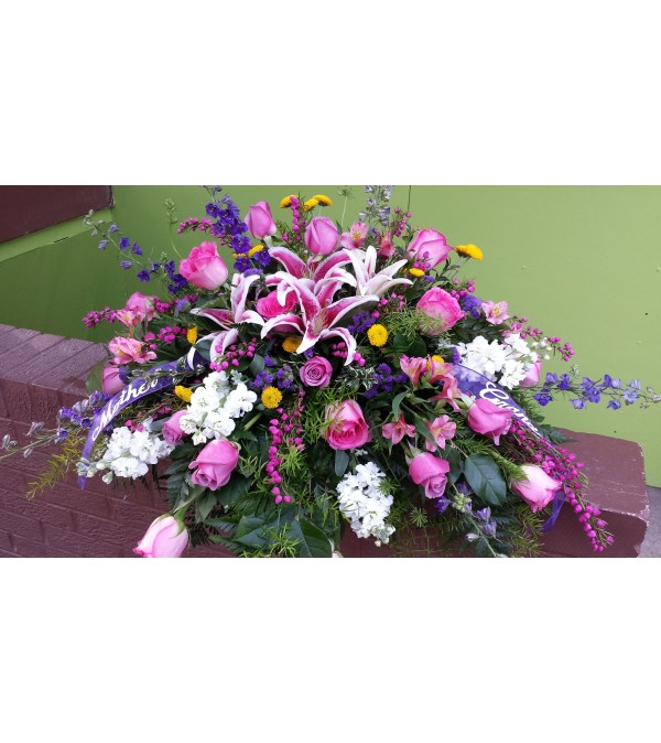 Touching Tribute Casket Piece