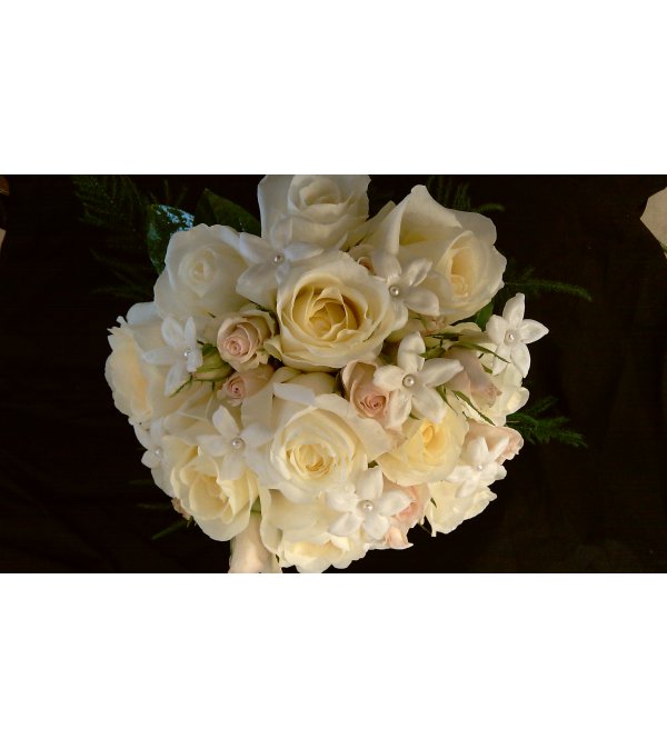 Calssic handtied Roses