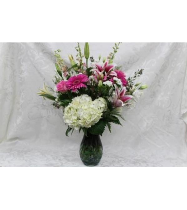 Delightful Hugs Bouquet