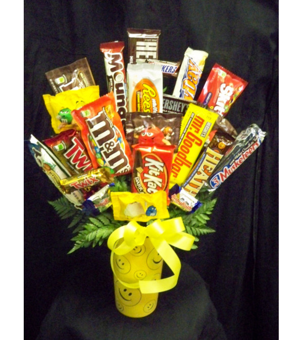 Tall Smiley Sweet Bouquet