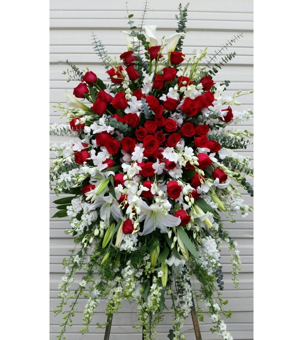 Beautiful Roses and Orchid Floral Spray