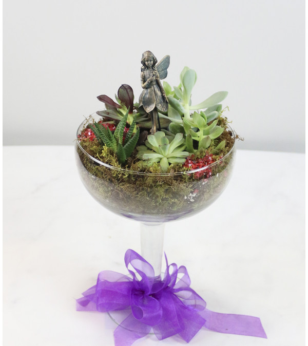 Succulent Fairy Garden