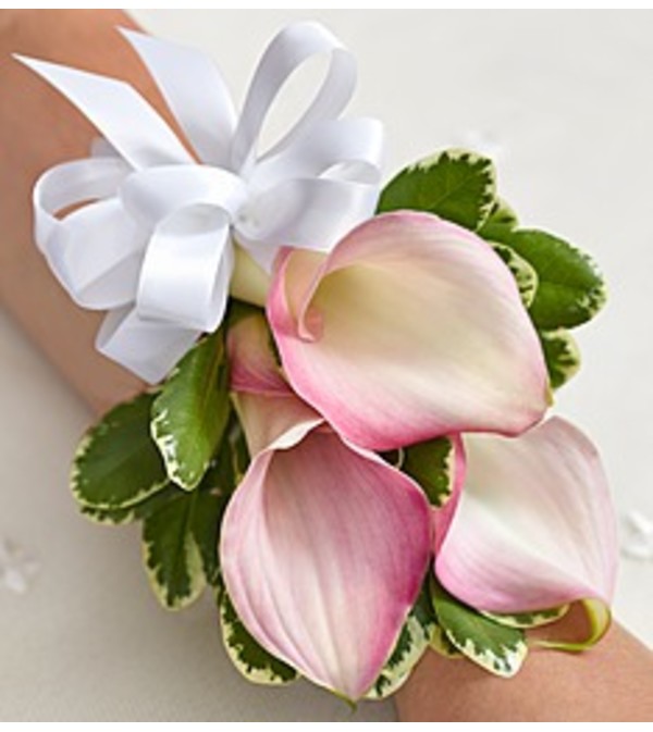 Calla Lily Corsage Mini