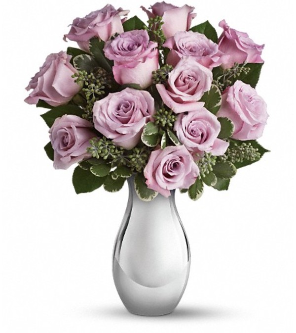 Teleflora's Roses and Moonlight Bouquet