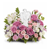 In Heaven's Arm Bouquet - Premium. An arrangement by Sueppel's Flowers.