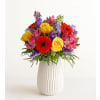 Vibrant Harmony - Deluxe. An arrangement by Serrano Flowers.