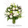 Pure Elegance Bouquet - Premium. An arrangement by Berlin Flower Shop.