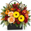 Warm Embrace Floral Bag - Deluxe. An arrangement by Berlin Flower Shop.