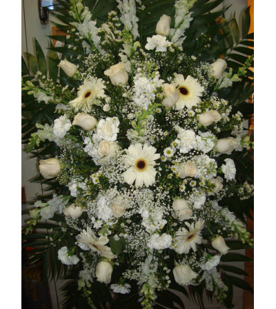 All White Standing Spray All White Standing Spray
