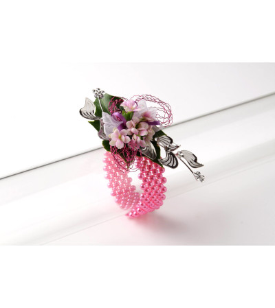 Deluxe Sparkle Corsage 109 Deluxe Sparkle Corsage 109