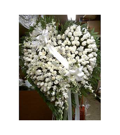 Heart of White Roses GF-H13 Heart of White Roses GF-H13