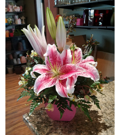 In Love with Lilies In Love with Lilies