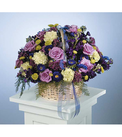 Mixed Basket Arrangement SF28-21 Mixed Basket Arrangement SF28-21