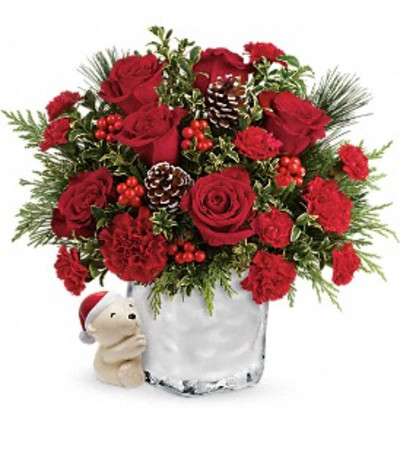 Teleflora S.A Hug Winter Cuddles Teleflora S.A Hug Winter Cuddles