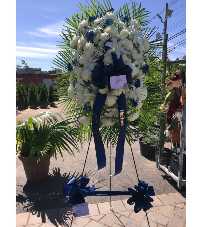 White & Blue Standing spray White & Blue Standing spray