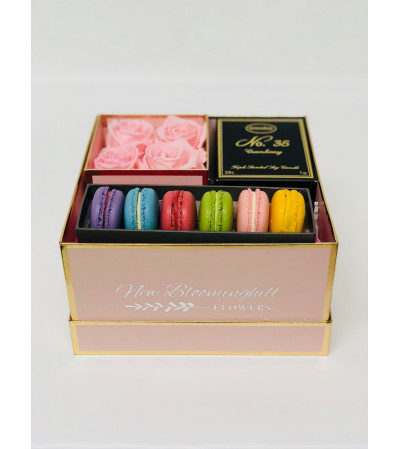 Gift box pink Gift box pink