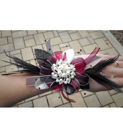 NEW! Brooch Corsage NEW! Brooch Corsage