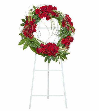 Teleflora - Royal Wreath Teleflora - Royal Wreath