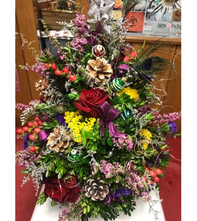 Christmas boxwood tree centerpiece Christmas boxwood tree centerpiece