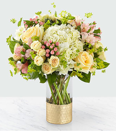 FTD Simply Gorgeous Bouquet FTD Simply Gorgeous Bouquet