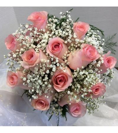 Prom BVP8 - 12 Rose Bouquet with Babies Breath (pick up only) Prom BVP8 - 12 Rose Bouquet with Babies Breath (pick up only)