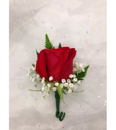 Bout 3 - Red standard rose with babies breath (pick up only) Bout 3 - Red standard rose with babies breath (pick up only)