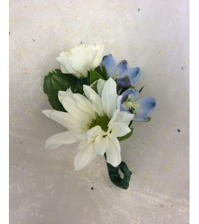 Bout 8 - White and blue (pick up only) Bout 8 - White and blue (pick up only)
