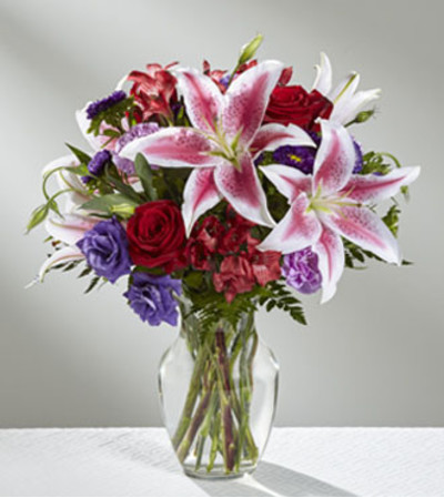 The FTD Stunning Beauty Bouquet The FTD Stunning Beauty Bouquet