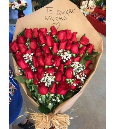 Roses are red bouquet Roses are red bouquet