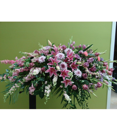 Smart Lovely Garden casket spray Smart Lovely Garden casket spray