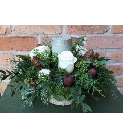 Naturally Festive Naturally Festive