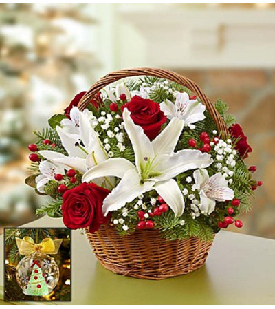 Christmas Basket with Lenox® Ornament Christmas Basket with Lenox® Ornament