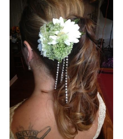 Gerbera Daisy Hair Comb Gerbera Daisy Hair Comb