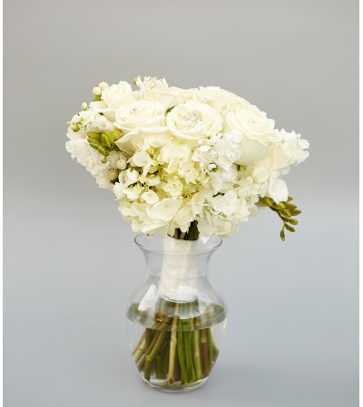 Eloquent in White Bouquet Eloquent in White Bouquet