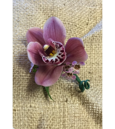 pinky pink boutonniere pinky pink boutonniere