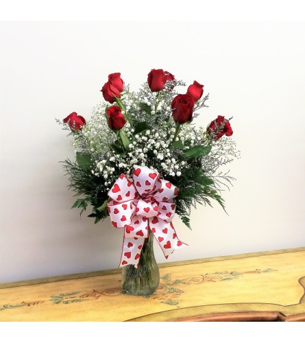 Classic Dozen Medium Stem Rose Vase