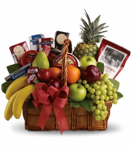 Bon Vivant Gourmet Basket. An arrangement by Roma James Gifts.