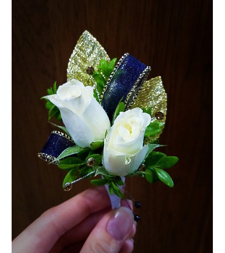Evening Gem Boutonniere