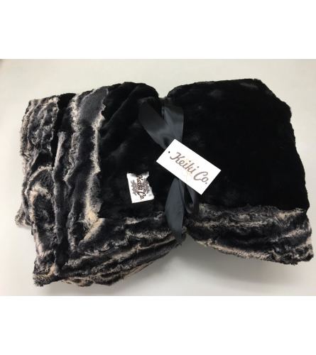KEIKI COUTURE THROW BLACK MARBLE