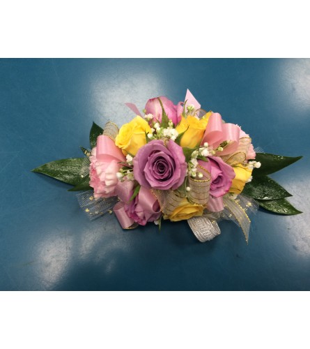 Garden Wristlet